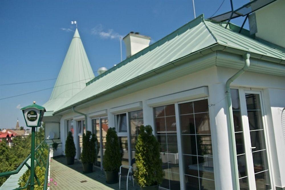 City Hotel Szeged Exterior photo