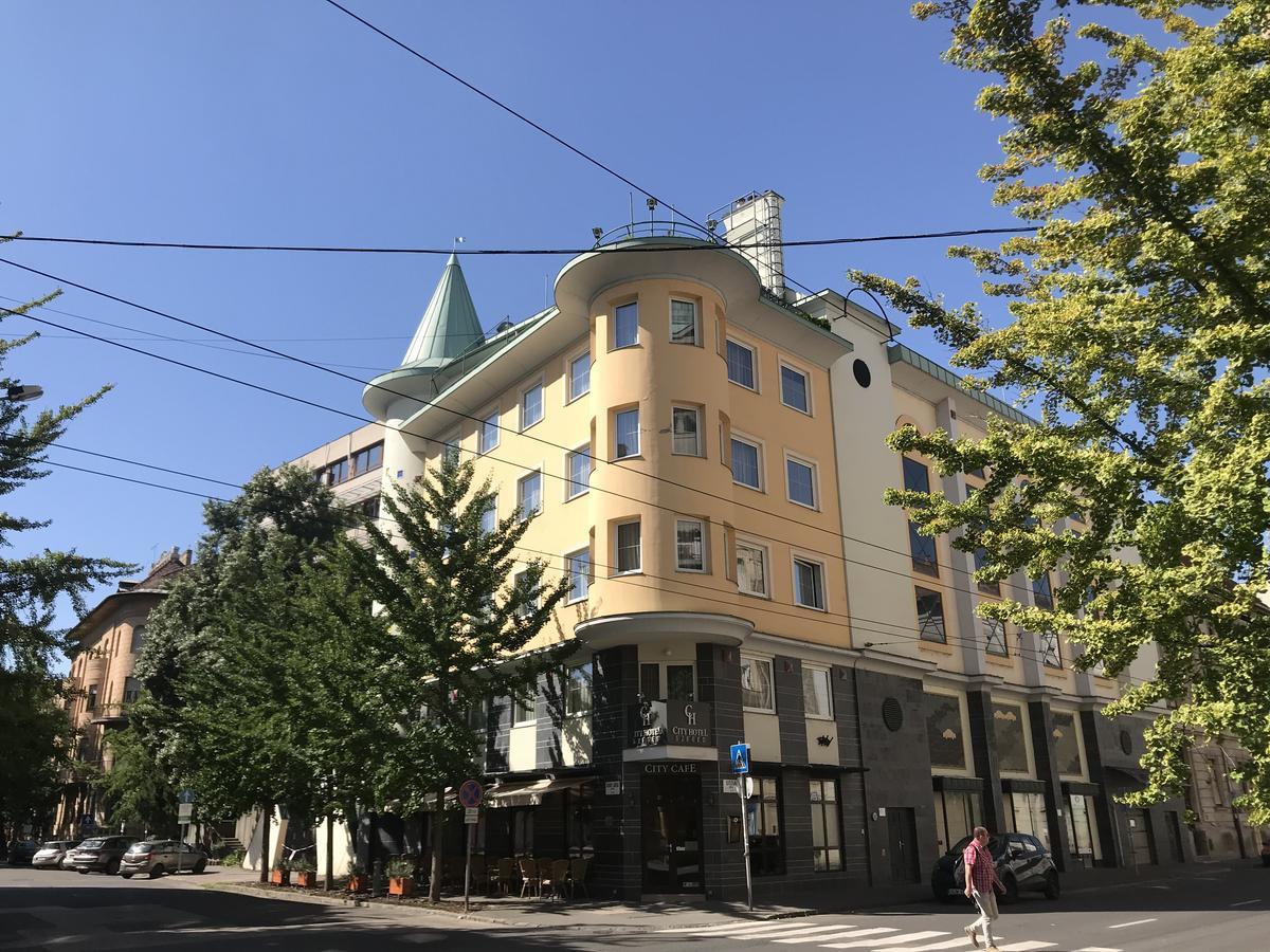 City Hotel Szeged Exterior photo