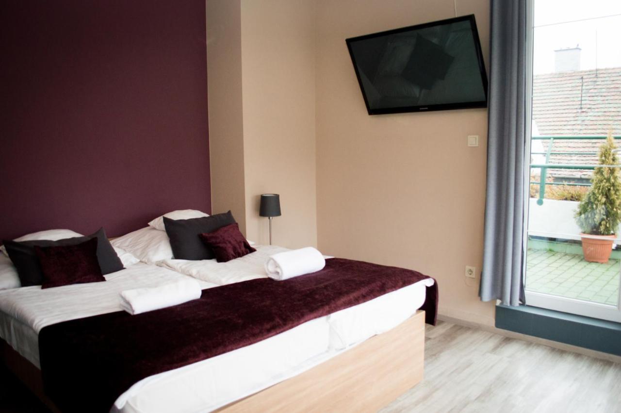 City Hotel Szeged Exterior photo